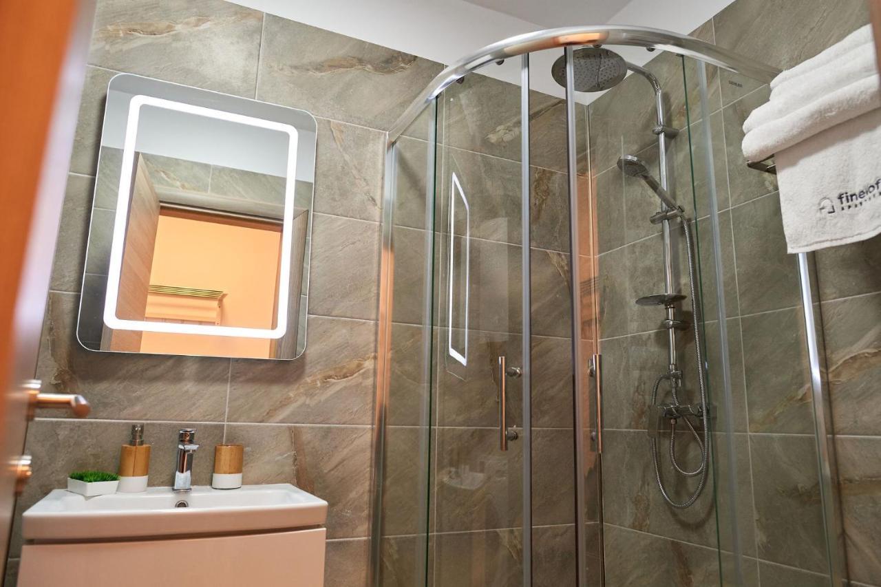 Fineloft Sea View Apartment-Spa N Pools Beach Resort Năvodari Exterior foto
